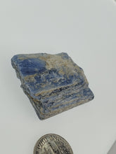 Load image into Gallery viewer, Large Blue Kyanite plate