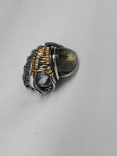 Load image into Gallery viewer, Labradorite/Blue Topaz Ring