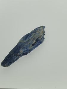 Goregous gemmy Blue Kyanite blade