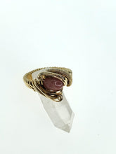 Load image into Gallery viewer, Rhodochrosite classy flow ring