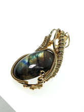 Load image into Gallery viewer, Rainbow Labradorite Flame🔥