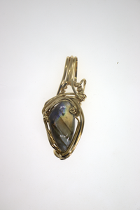 Flashy Labradorite Pendant