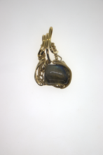 Load image into Gallery viewer, Bench Labradorite Pendant